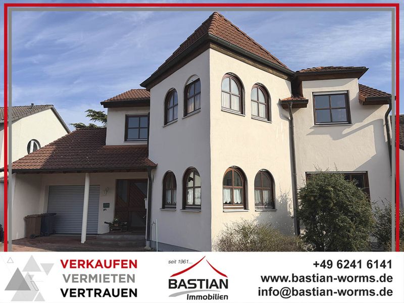 Feel Wohnen! Architekten-EFH mit Turmerker, Kachel- & Kaminofen, Terrasse & Garten, Wo-Weinsheim!